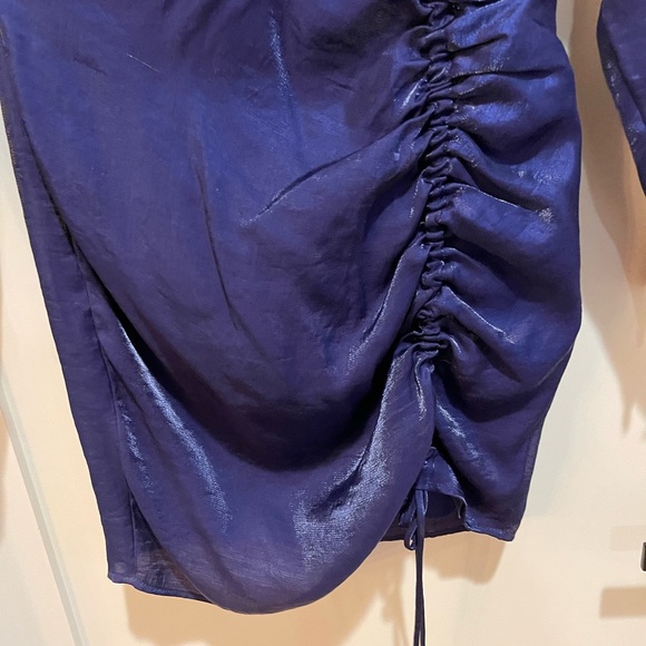 Finder Keepers Navy Dress - Picture 4 of 6